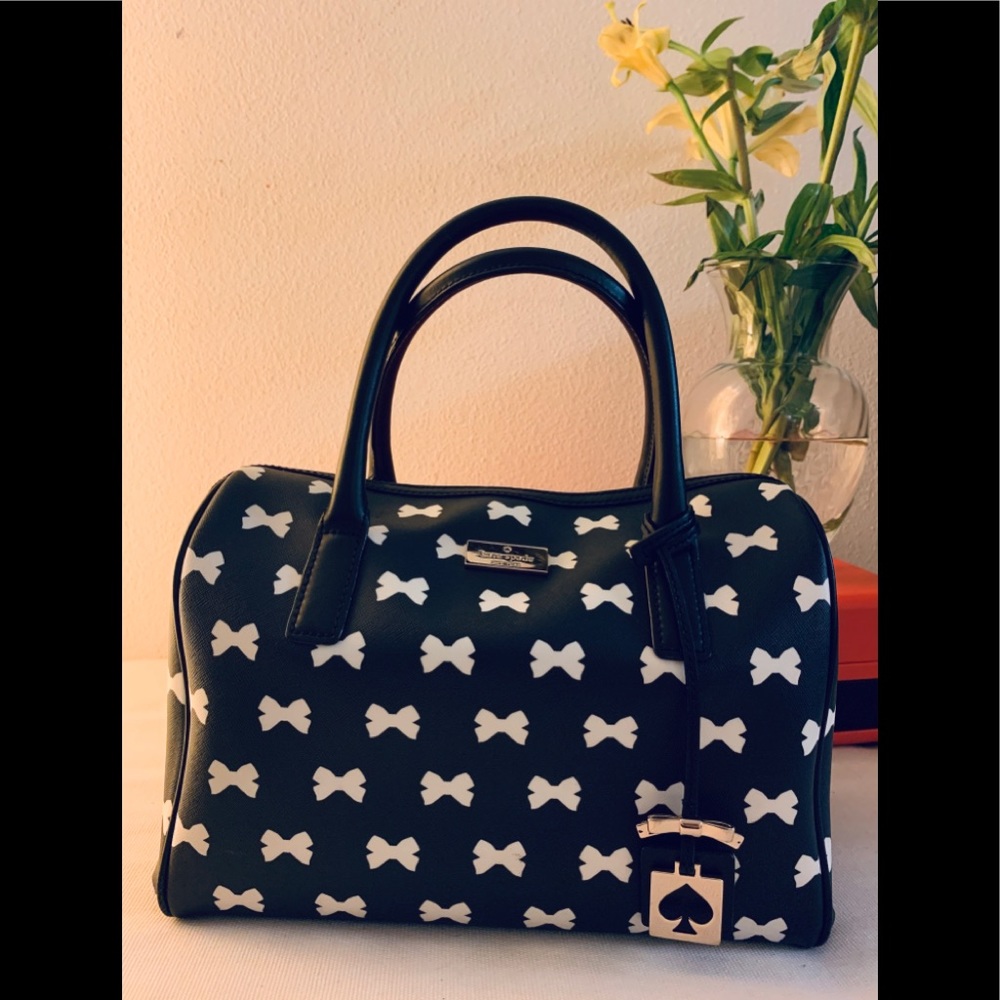 Kate ♠️ Spade: Bow-print 🎀 structured handbag